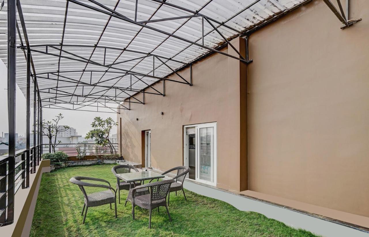 Super Capital O Sayhallo Prime Residency Bhubaneswar Buitenkant foto